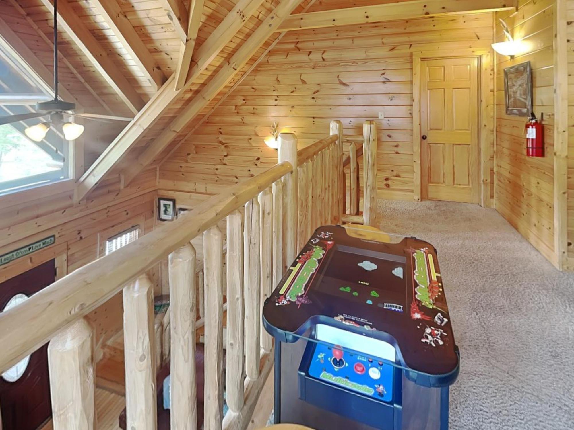 Misty Mountain Hideaway Apartment พิเจนฟอร์จ ภายนอก รูปภาพ